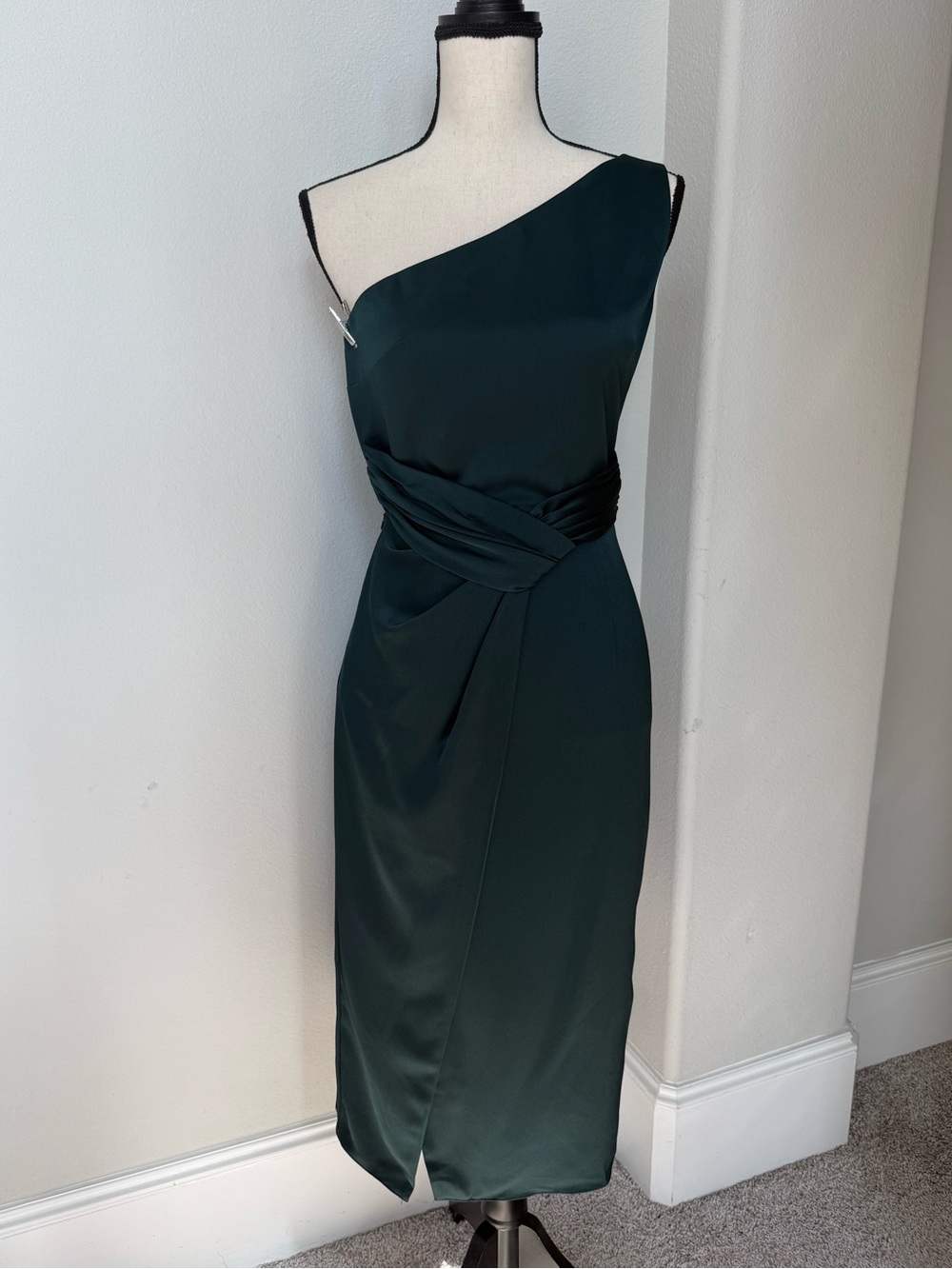 Ted Baker London One-Shoulder Deep Green Midi Cocktail Dress